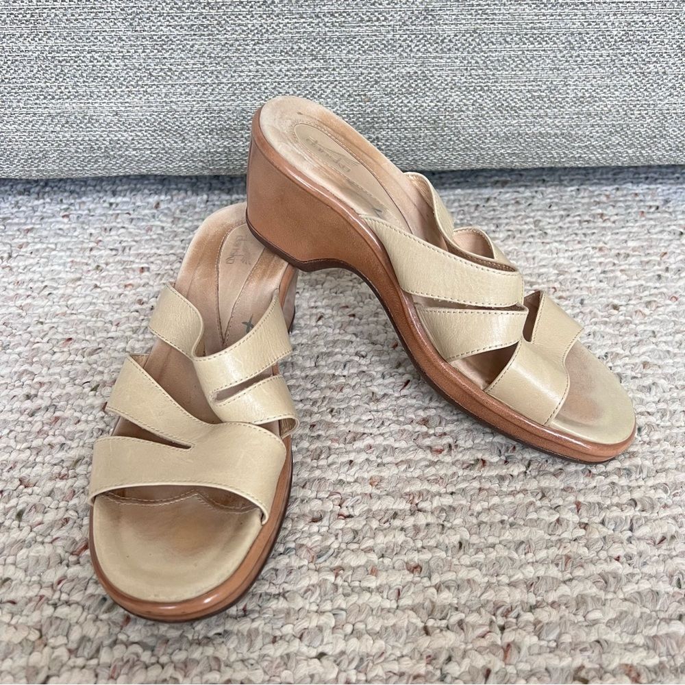 Dansko Avril Slip-On Leather Sandals
